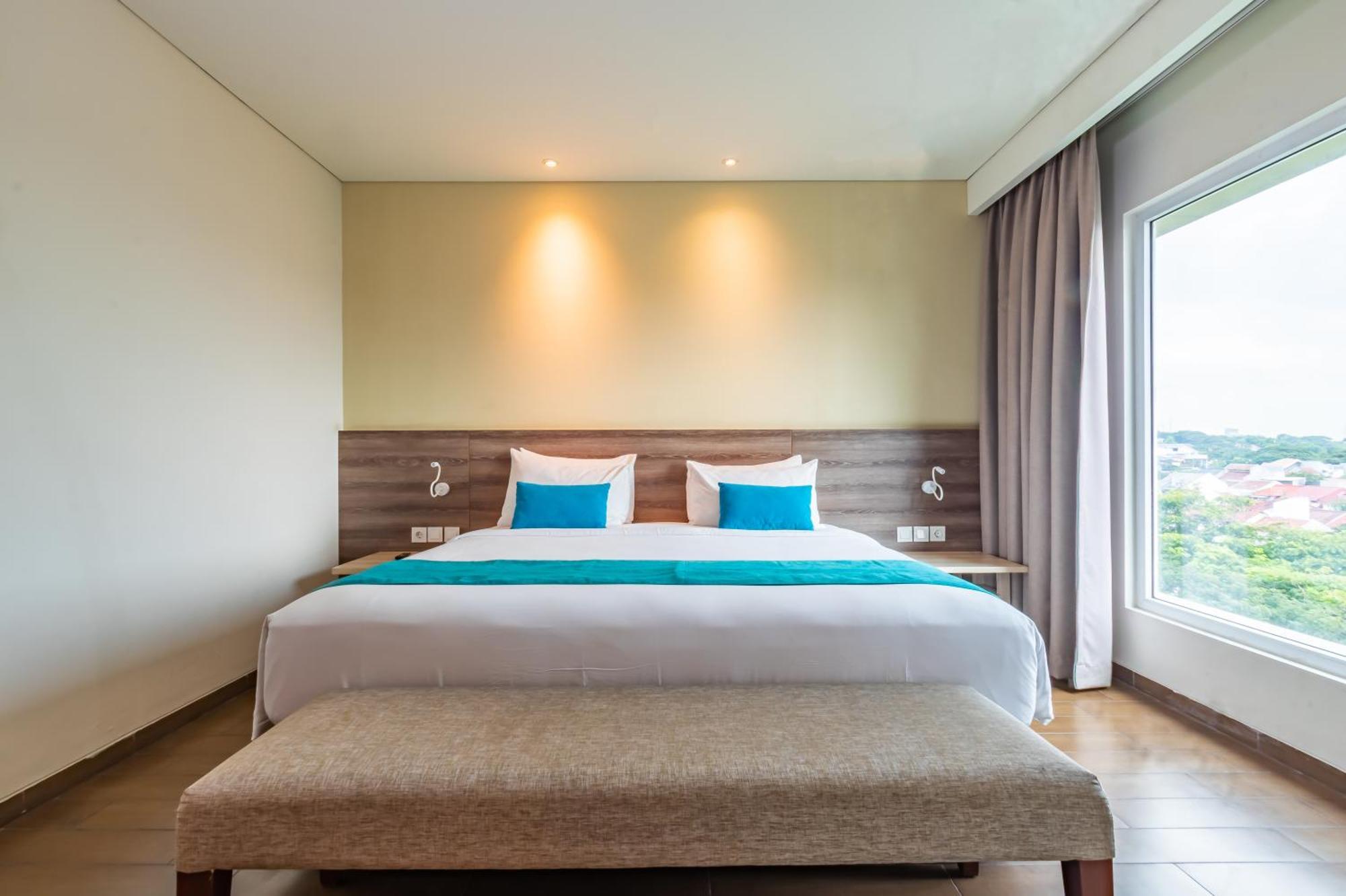 Hotel Ayola Lippo Cikarang Zewnętrze zdjęcie